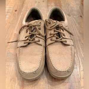 Men's Lace-Up Boat Shoes in Tan Leather